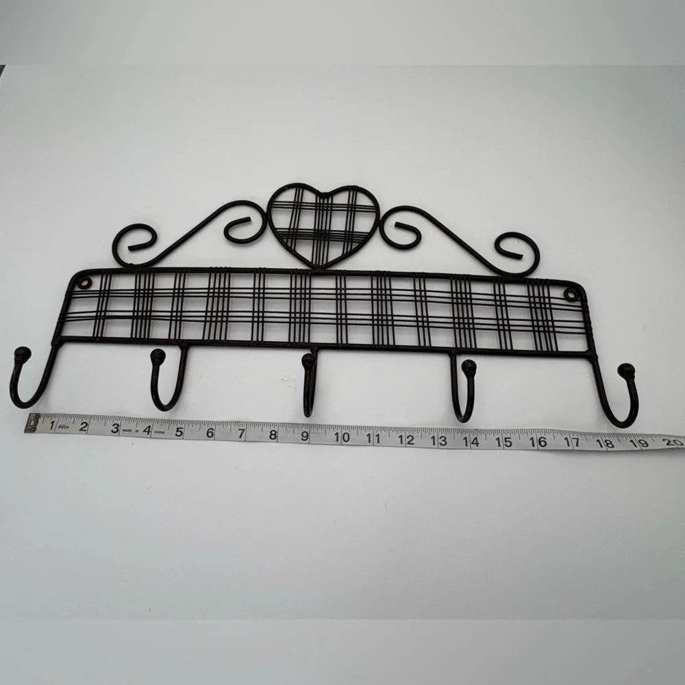 Heart Design Black Metal Wall Hook